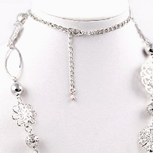 Chic Bohemian style flower & beads, alloy layered long necklace. - Picture 4 of 7